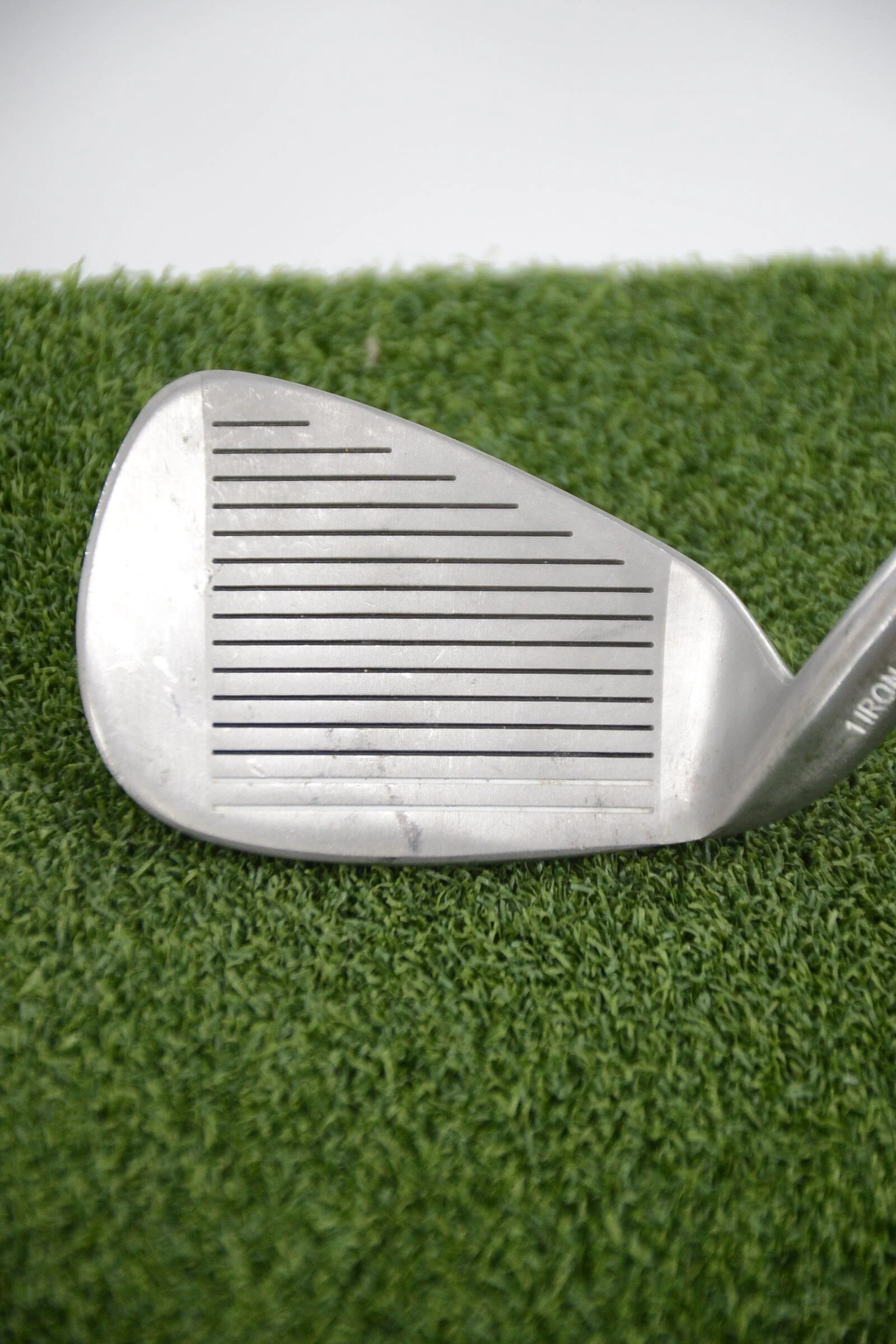 1 Iron Golf  SW R Flex 36.75" - Image 3