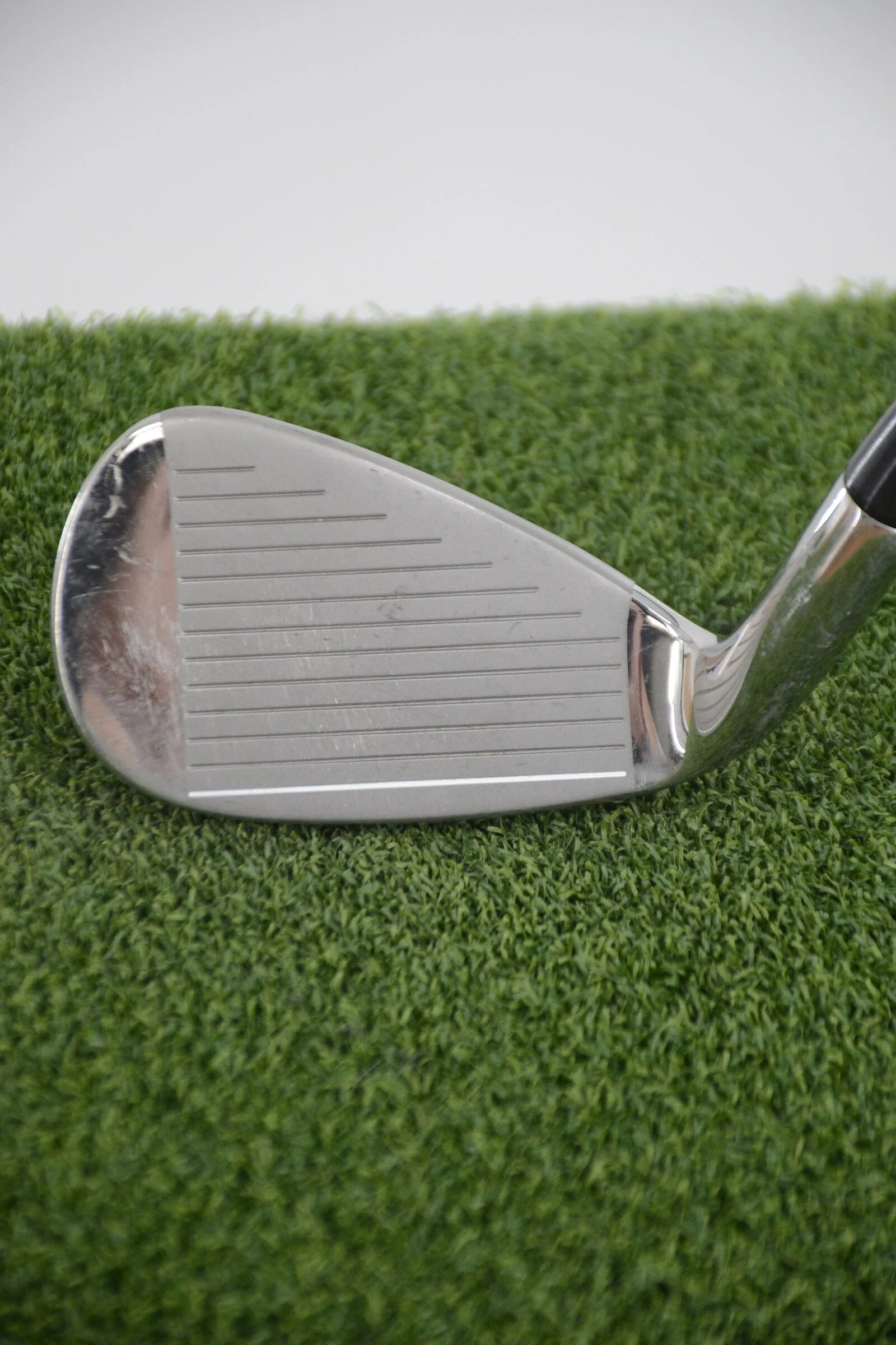 Adams Idea Tech V3 Hybrid 9 Iron R Flex 35.5" - Image 3