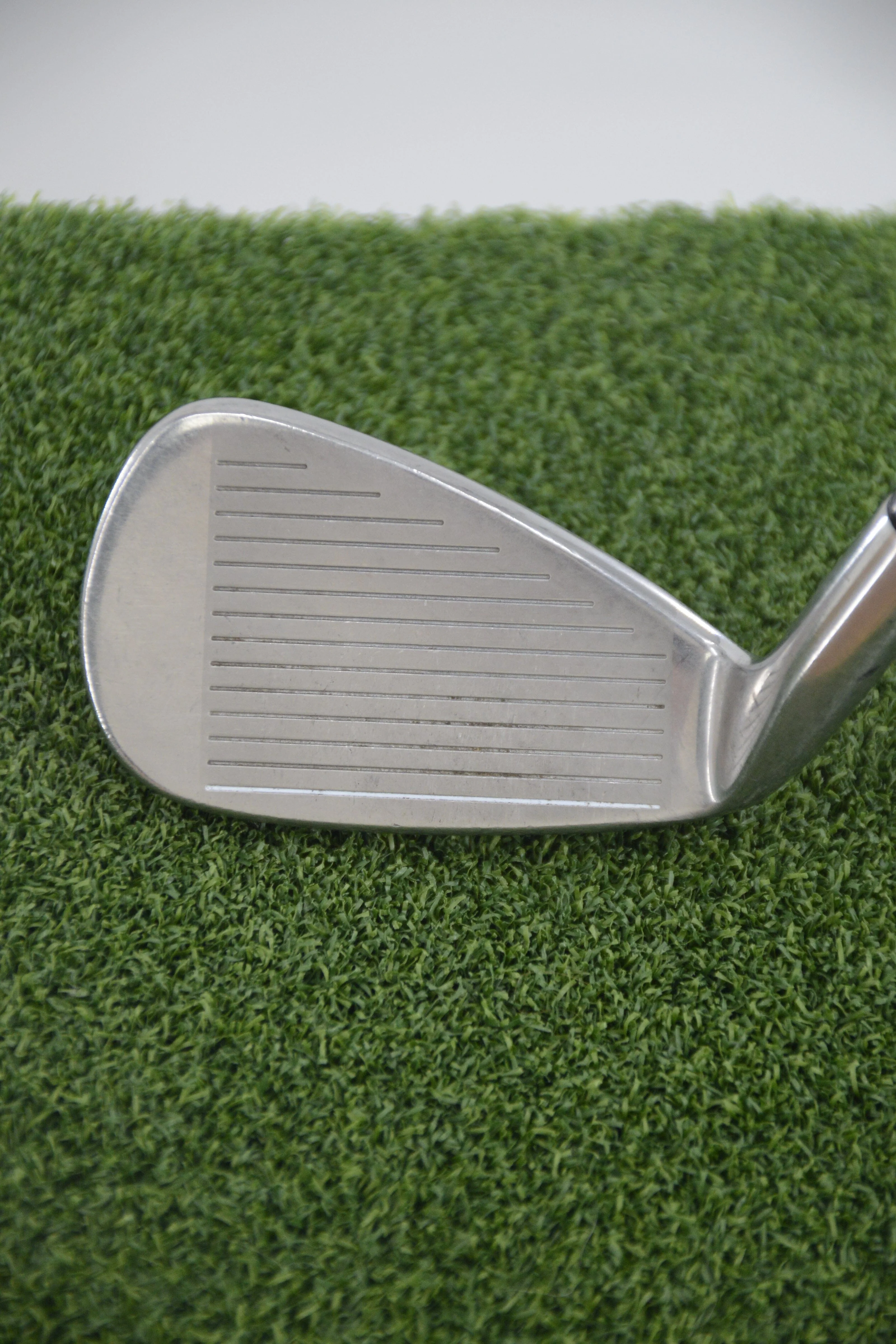 Adams A3OS 8 Iron SR Flex 36.5" - Image 3