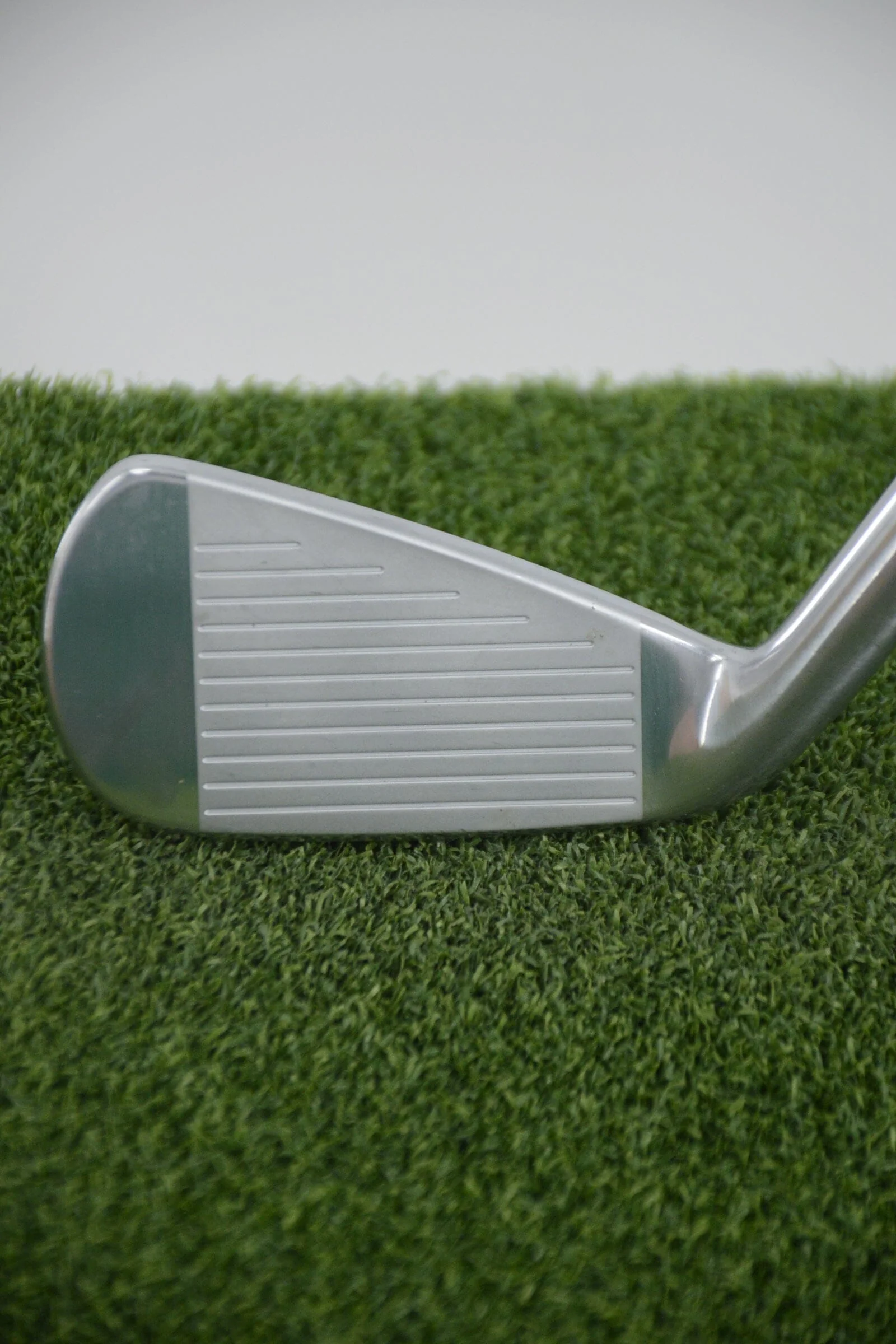 Bridgestone J40 Cavity Back 3 Iron R Flex 38.75" - Image 3