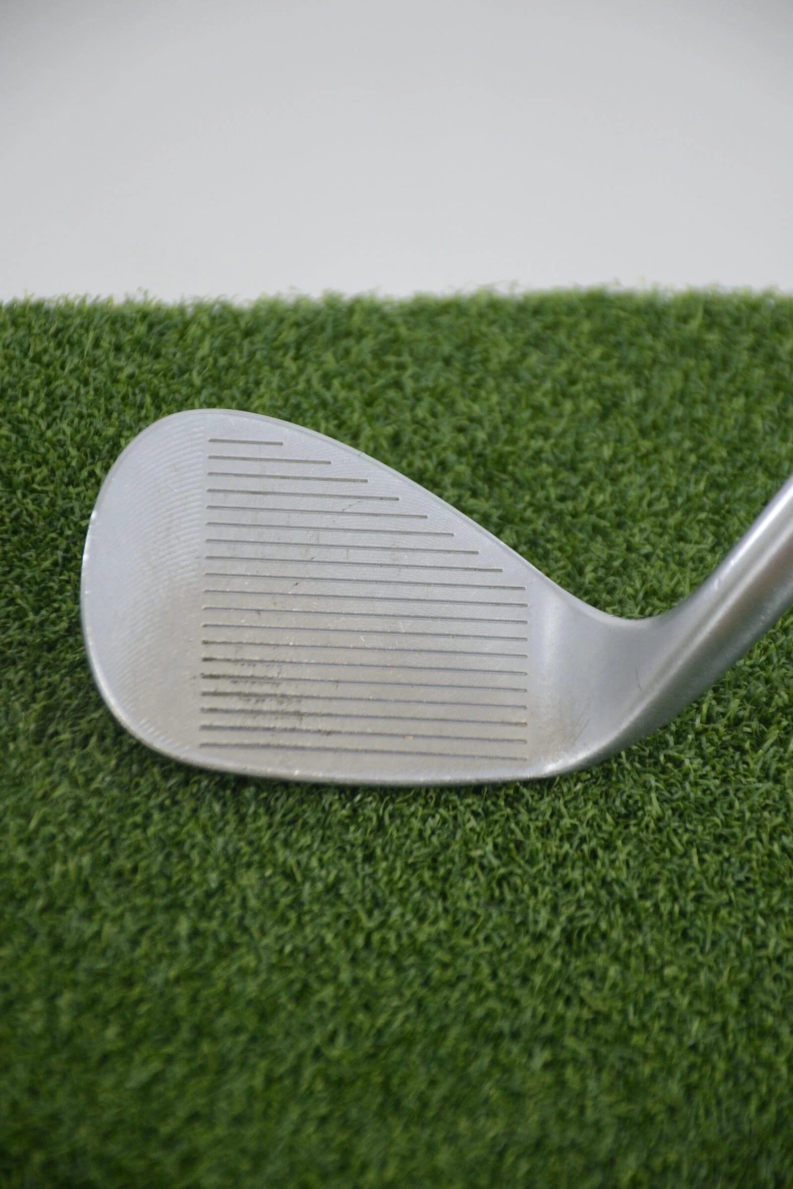 Cleveland RTX Zipcore Tour Satin 60 Degree Wedge Wedge Flex 34.75" - Image 3