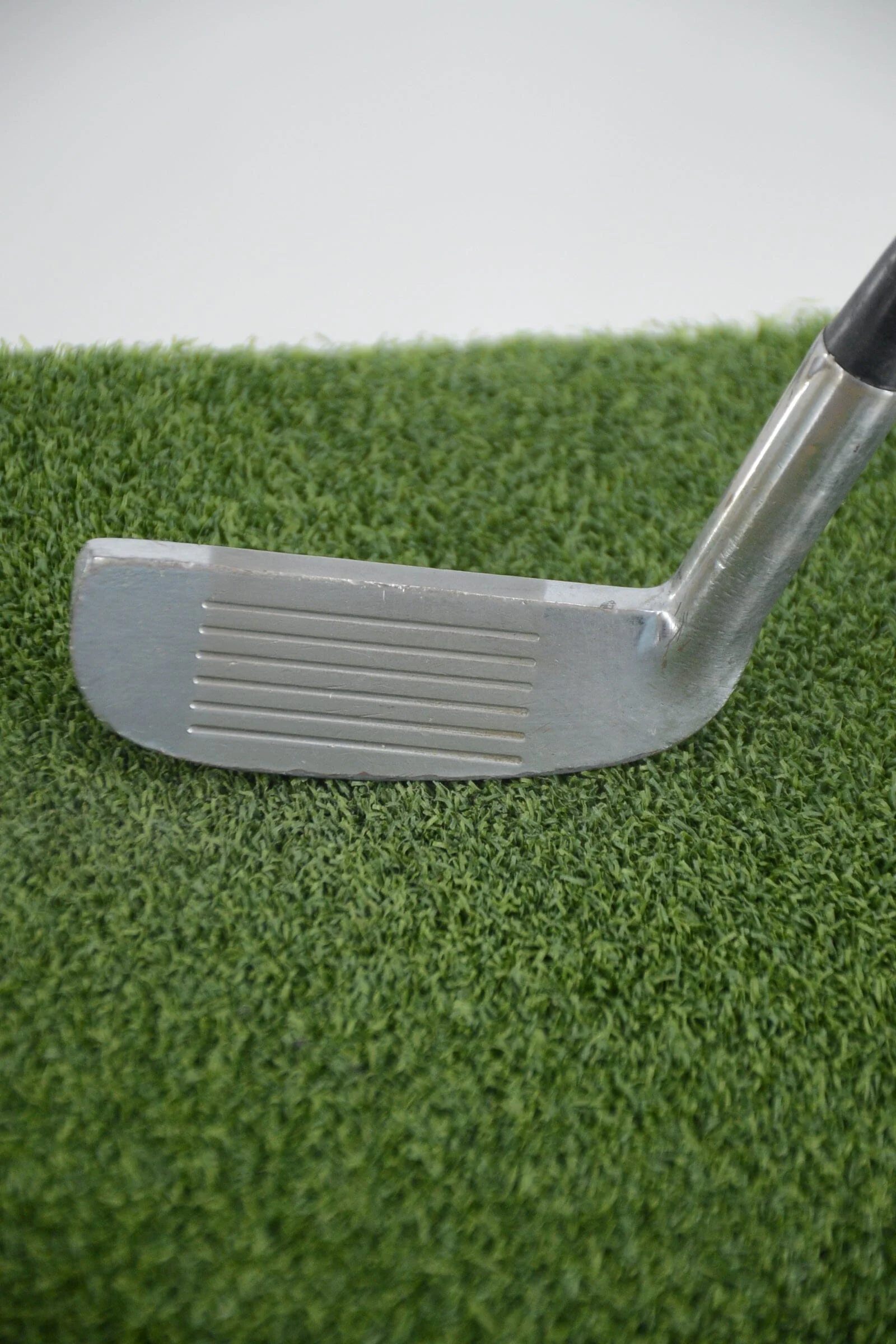 HubertGreen Shot Saver Chipper Wedge Flex 35.25" - Image 4