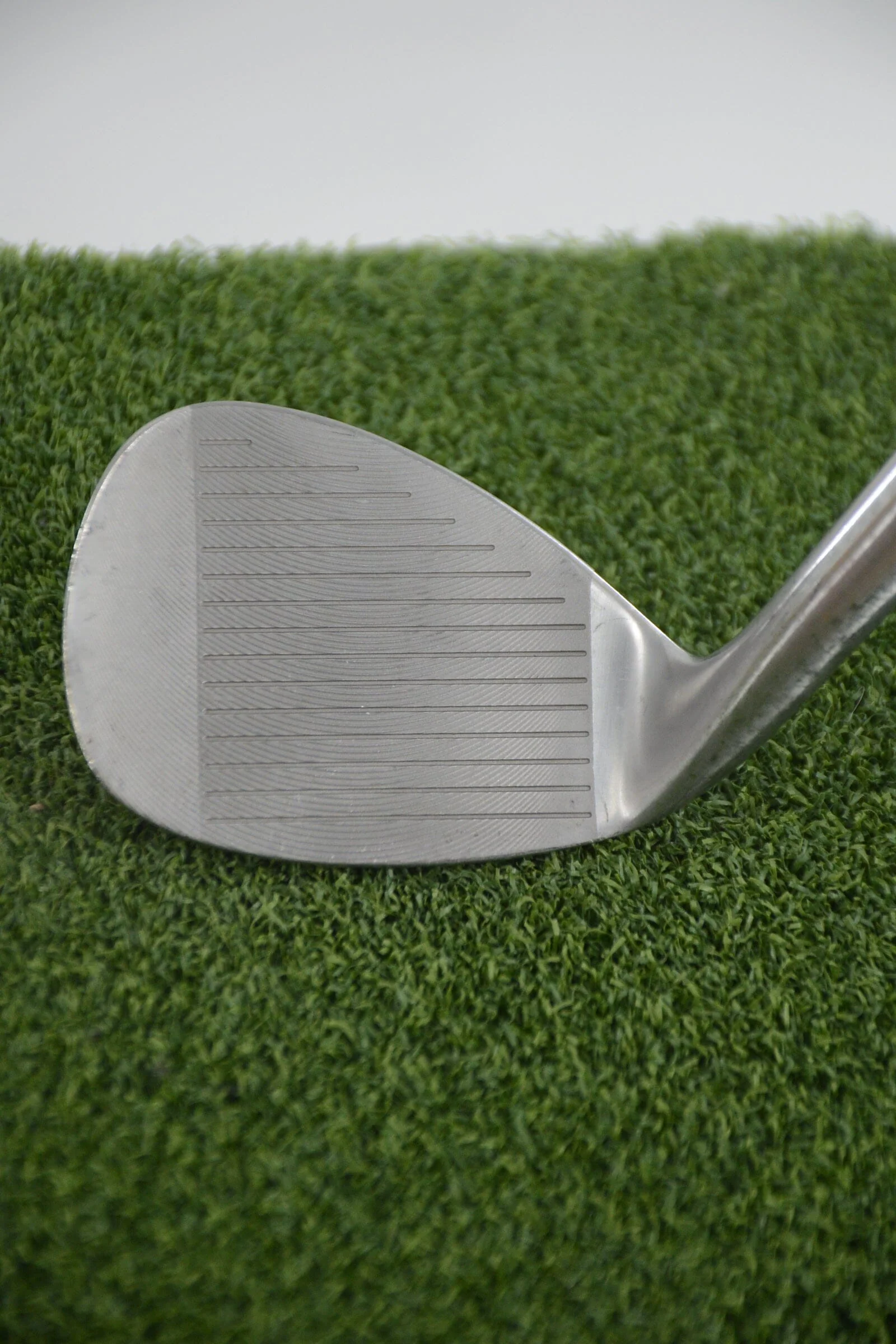 Killer Bee NCW 52 Degree Wedge R Flex 35.25" - Image 3