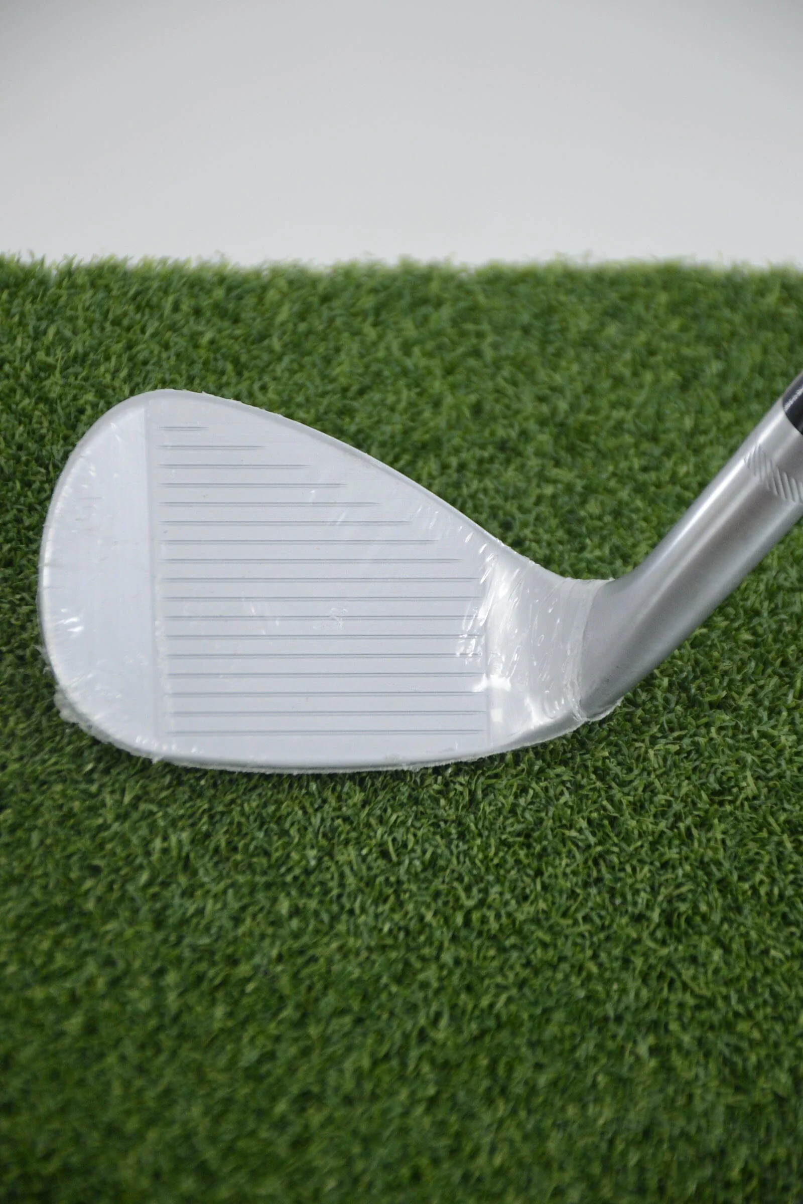 NEW Titleist Vokey SM9 Tour Chrome 56 Degree Wedge Wedge Flex 35" - Image 3