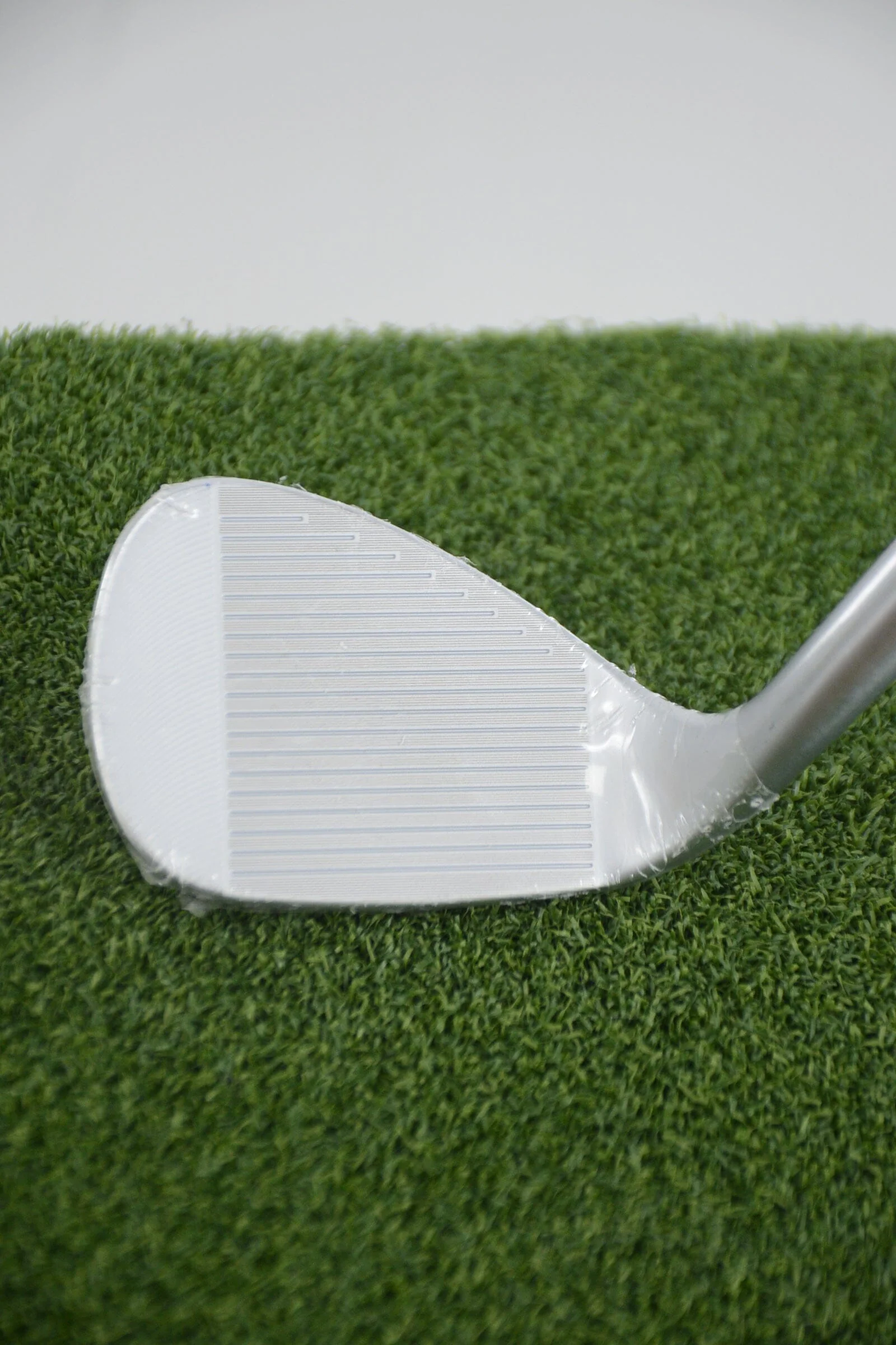 NEW Cleveland CBX Zipcore 54 Degree Wedge Wedge Flex 35" - Image 3