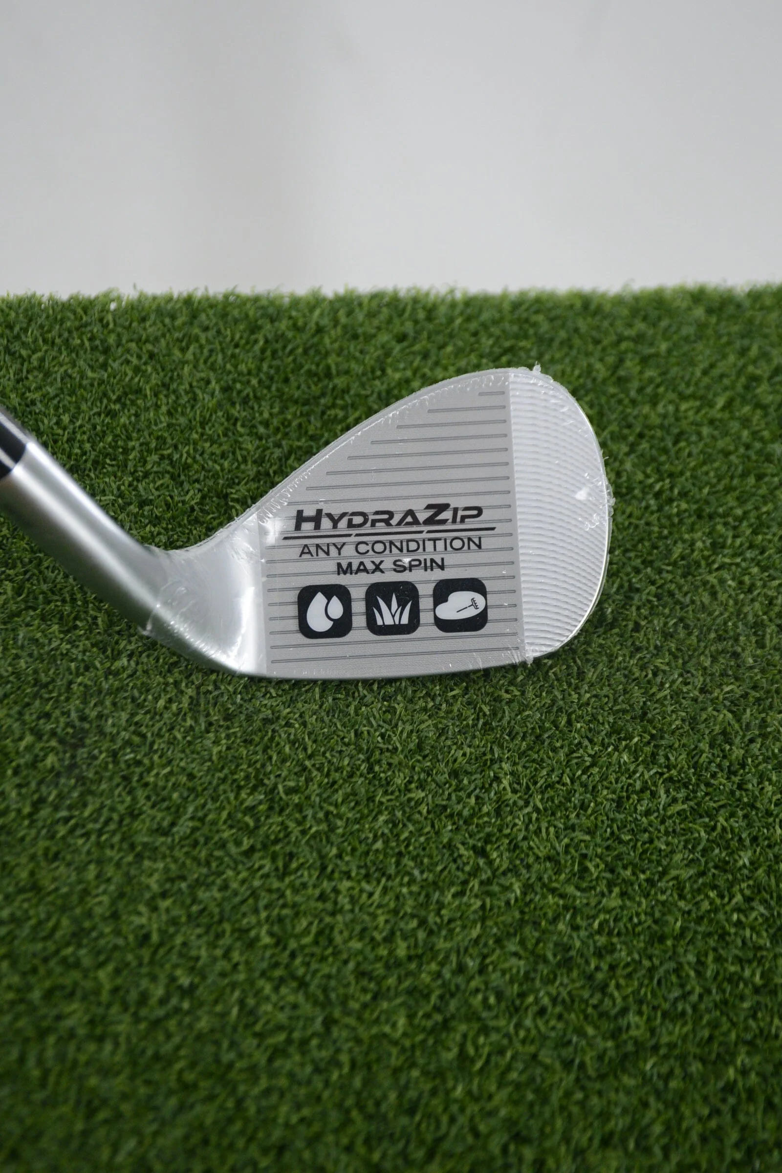 NEW Lefty Cleveland RTX 6 ZipCore Tour Satin 52 Degree Wedge Wedge Flex 35.5" - Image 3