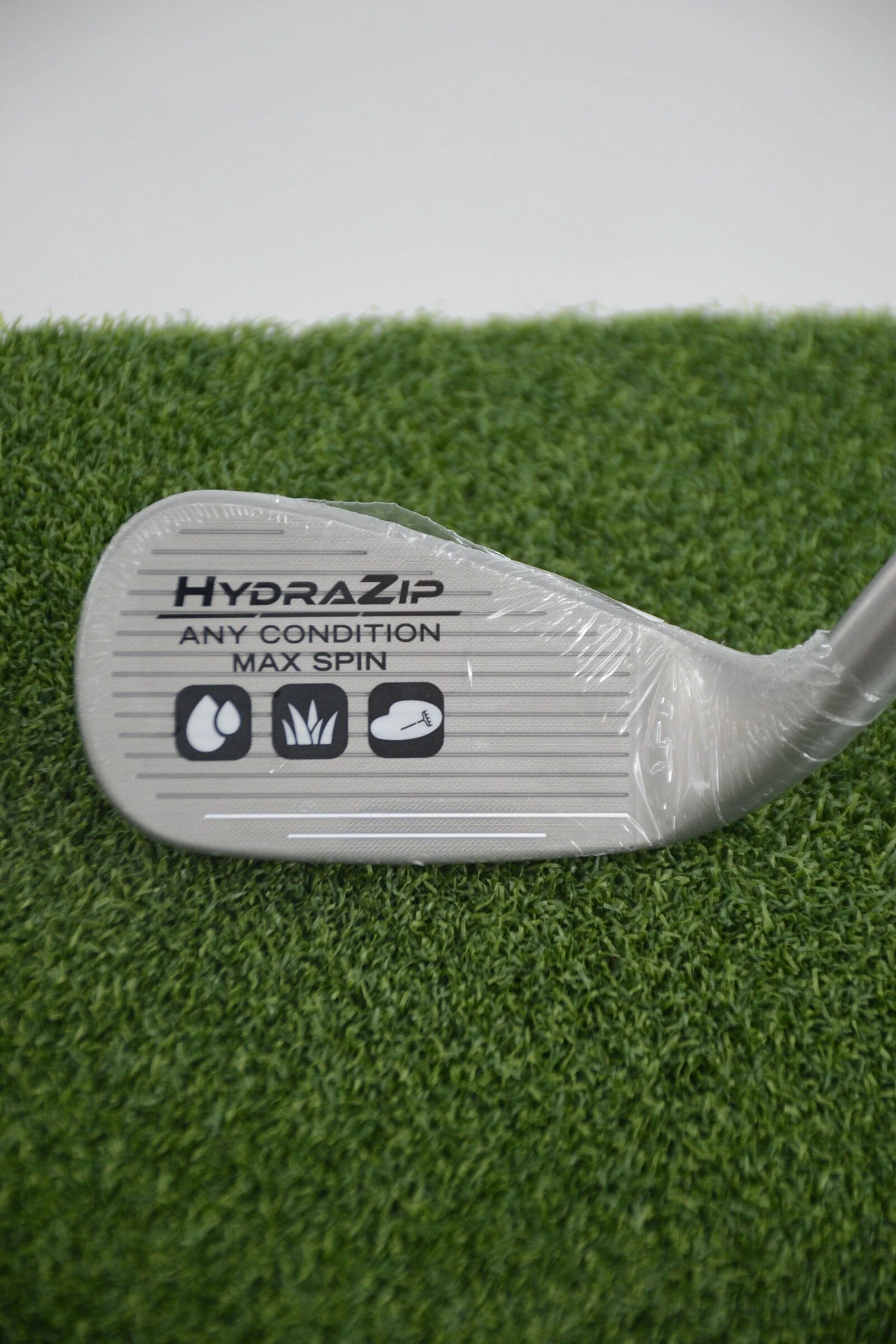 NEW Women's Cleveland Smart Sole Full Face Chipper W Flex 34" - Image 3