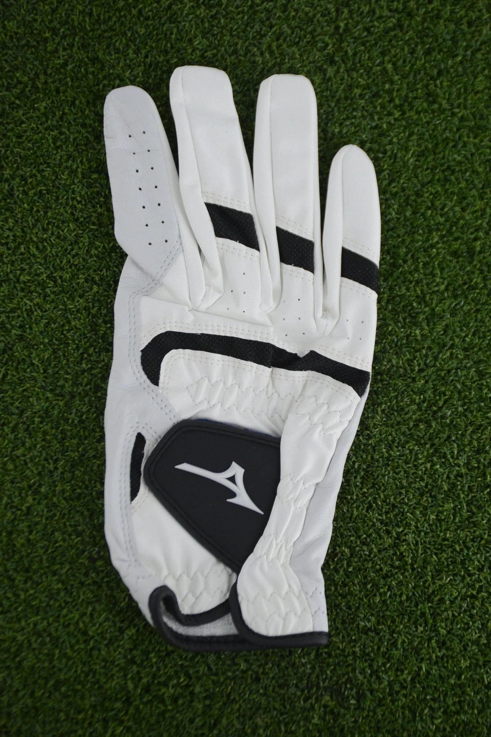 NEW Men's Mizuno Elite Glove (Prior Model) - White