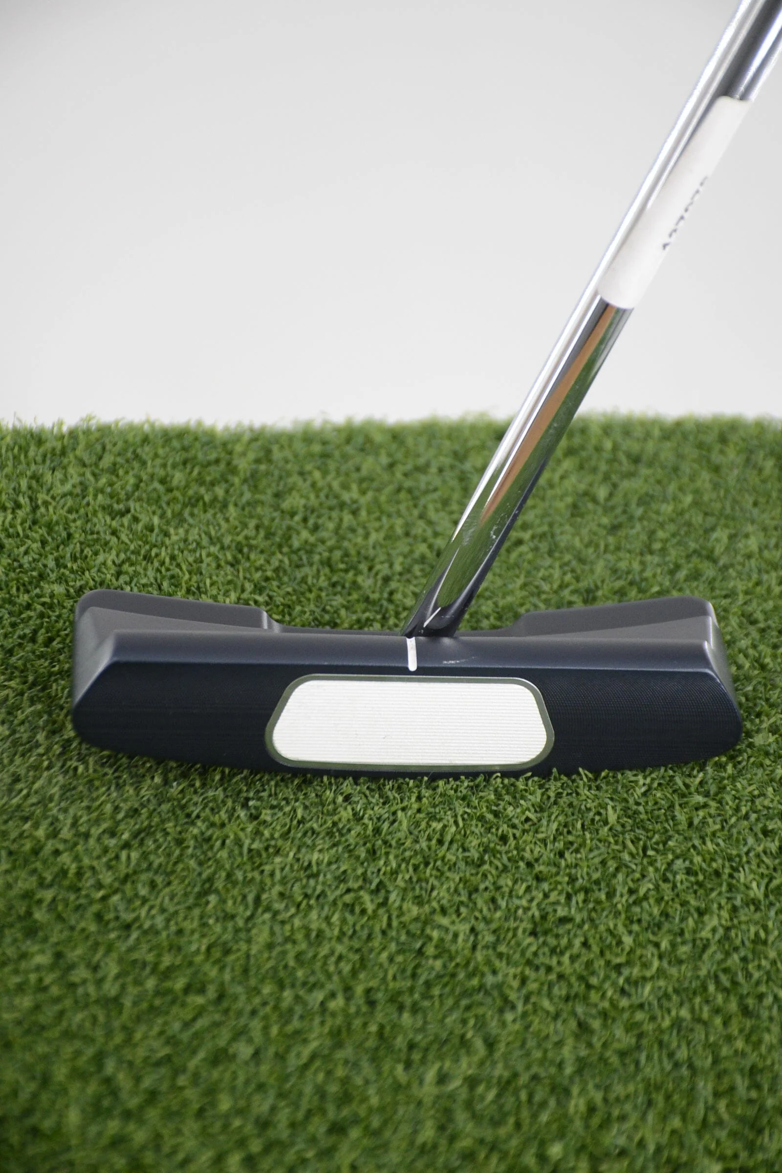 Odyssey ai-ONE Square2Square Double Wide Putter 36" - Image 4