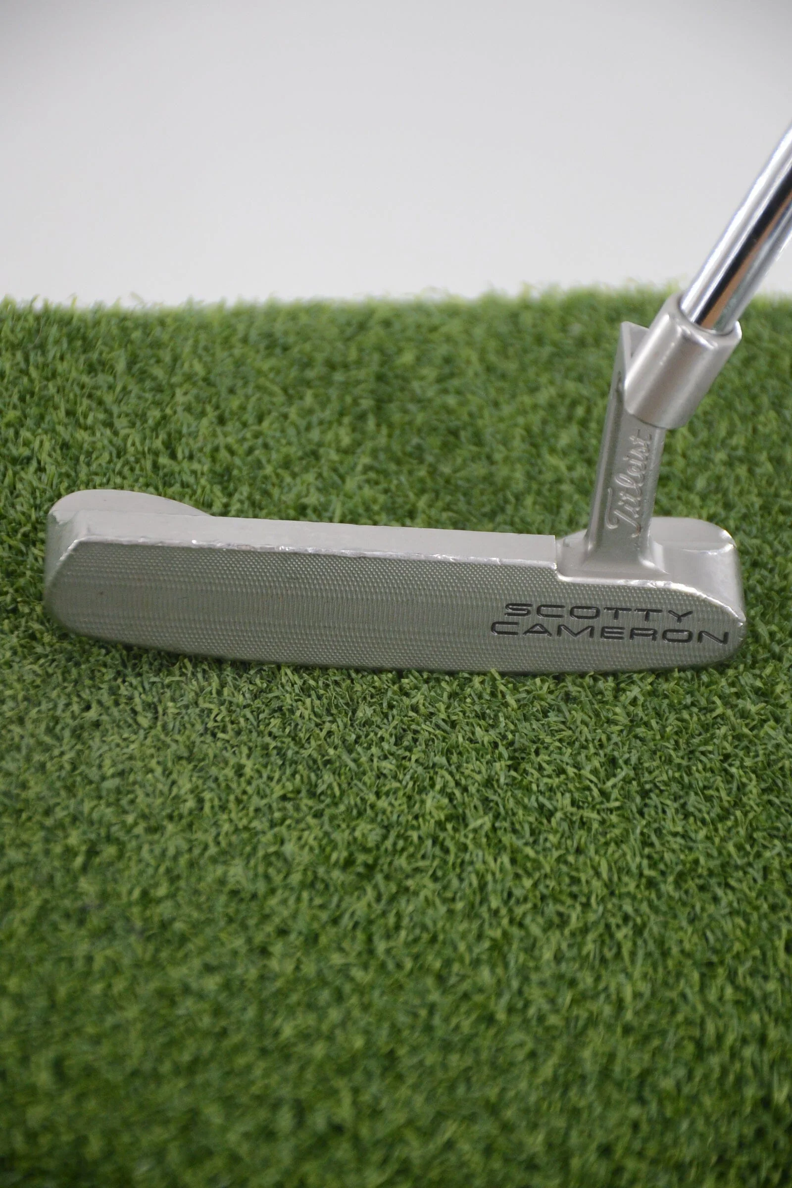 Scotty Cameron Special Select Newport 1st of 500 Putter 34" - Image 4