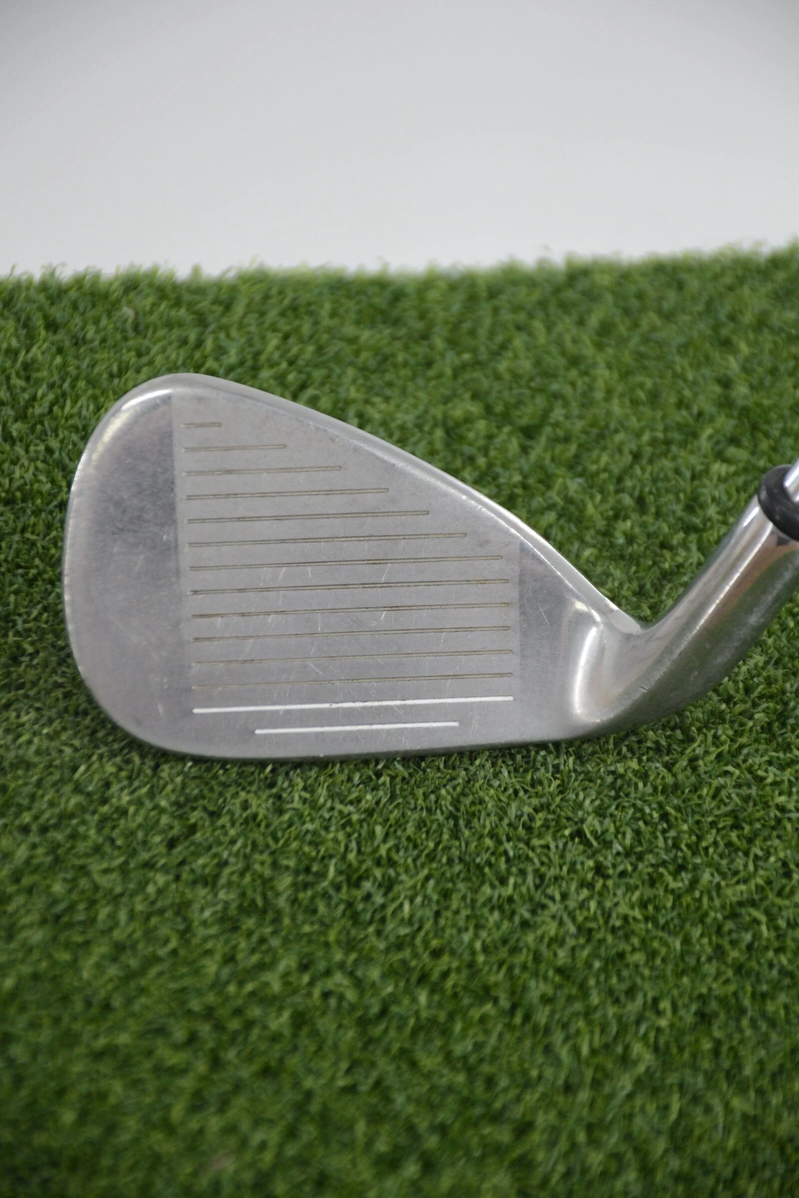 Strata Ultimate 9 Iron S Flex 35.5" - Image 3