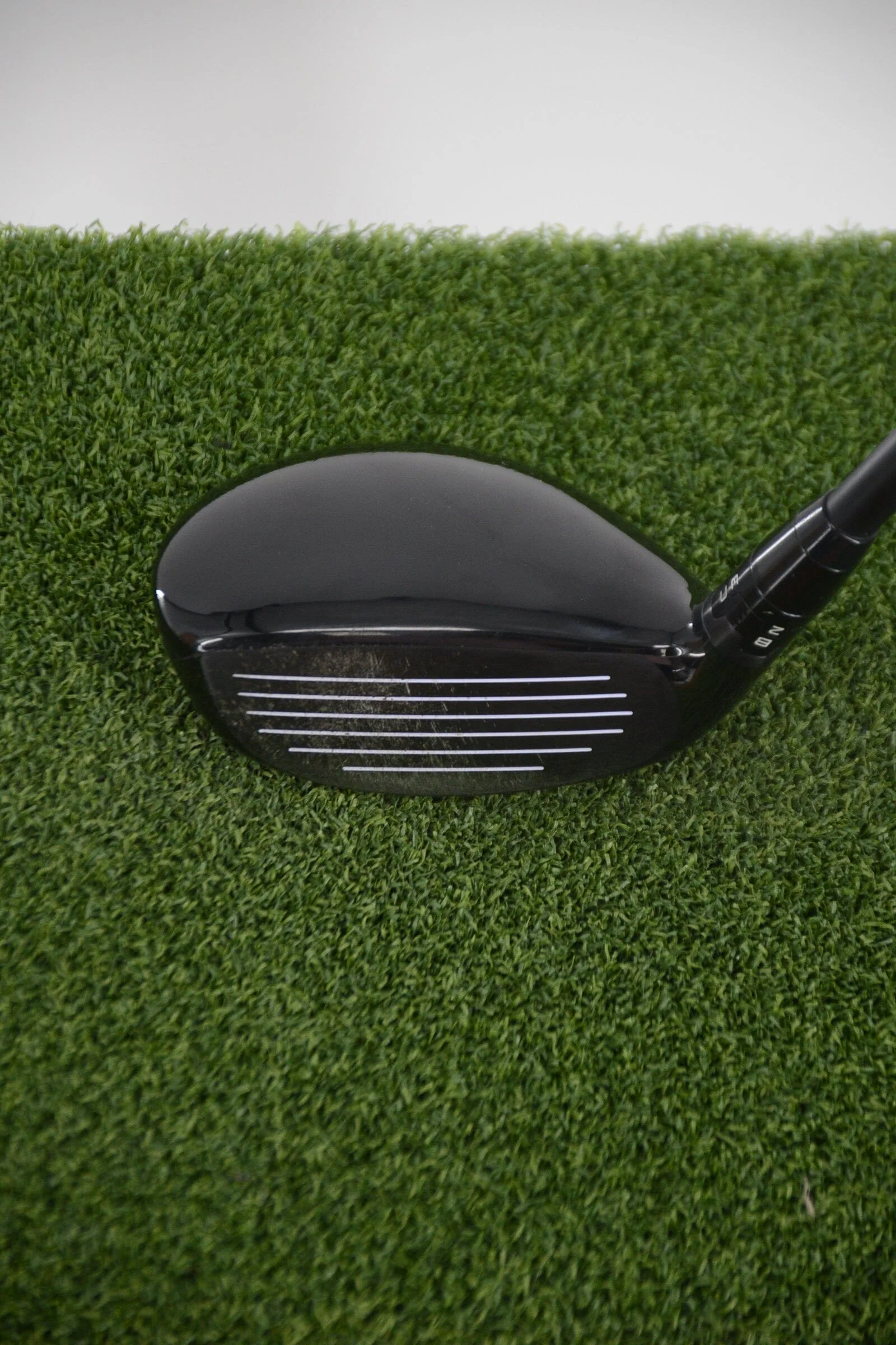 Titleist TSR2 4 Hybrid R Flex 39.75" - Image 3