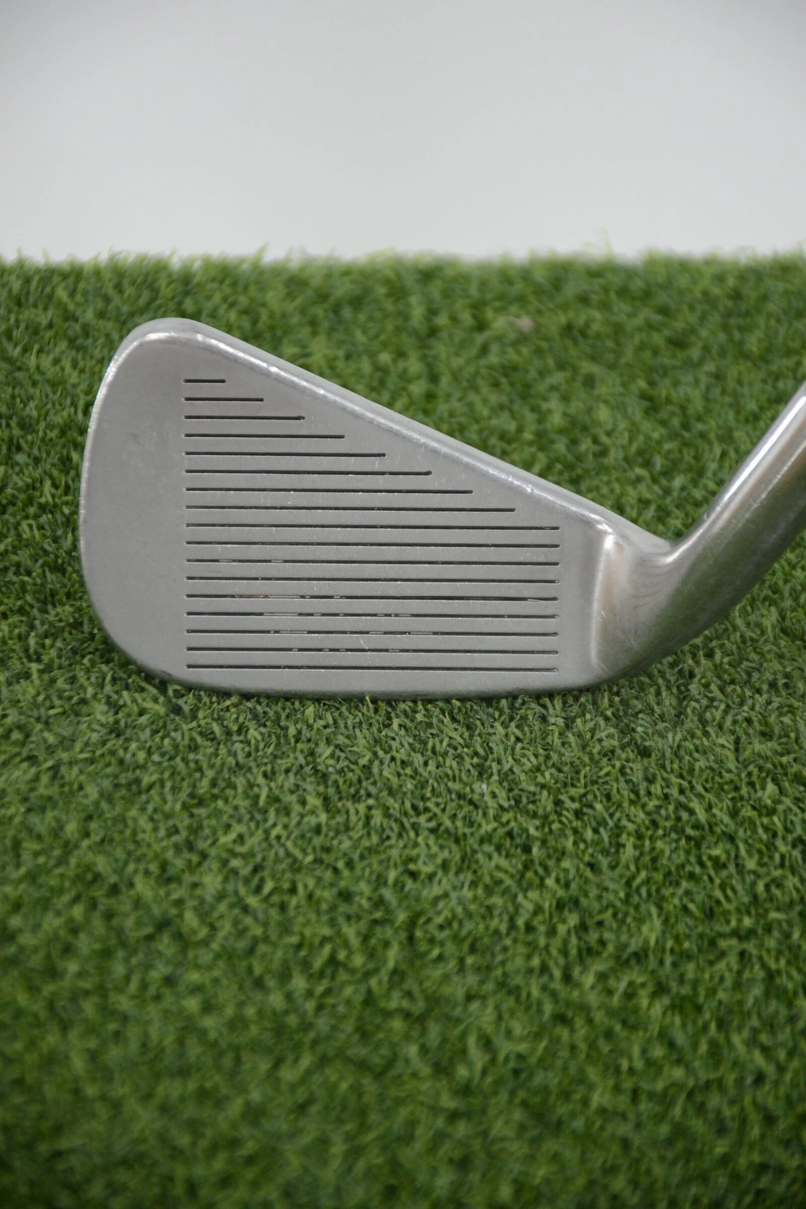 Titleist DCI Black 6 Iron S Flex 37" - Image 3