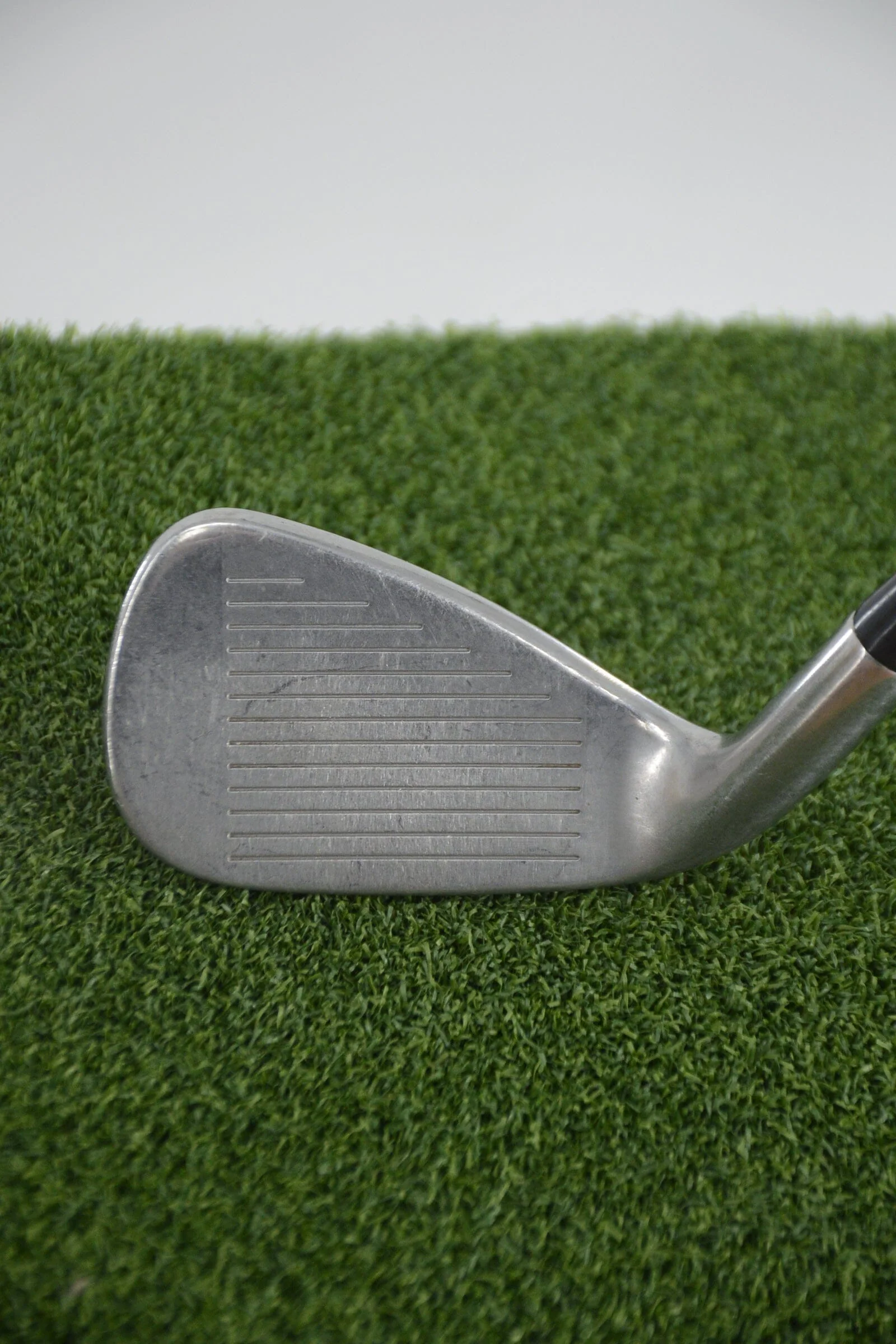 Titleist 710 AP1 8 Iron R Flex 37" - Image 3