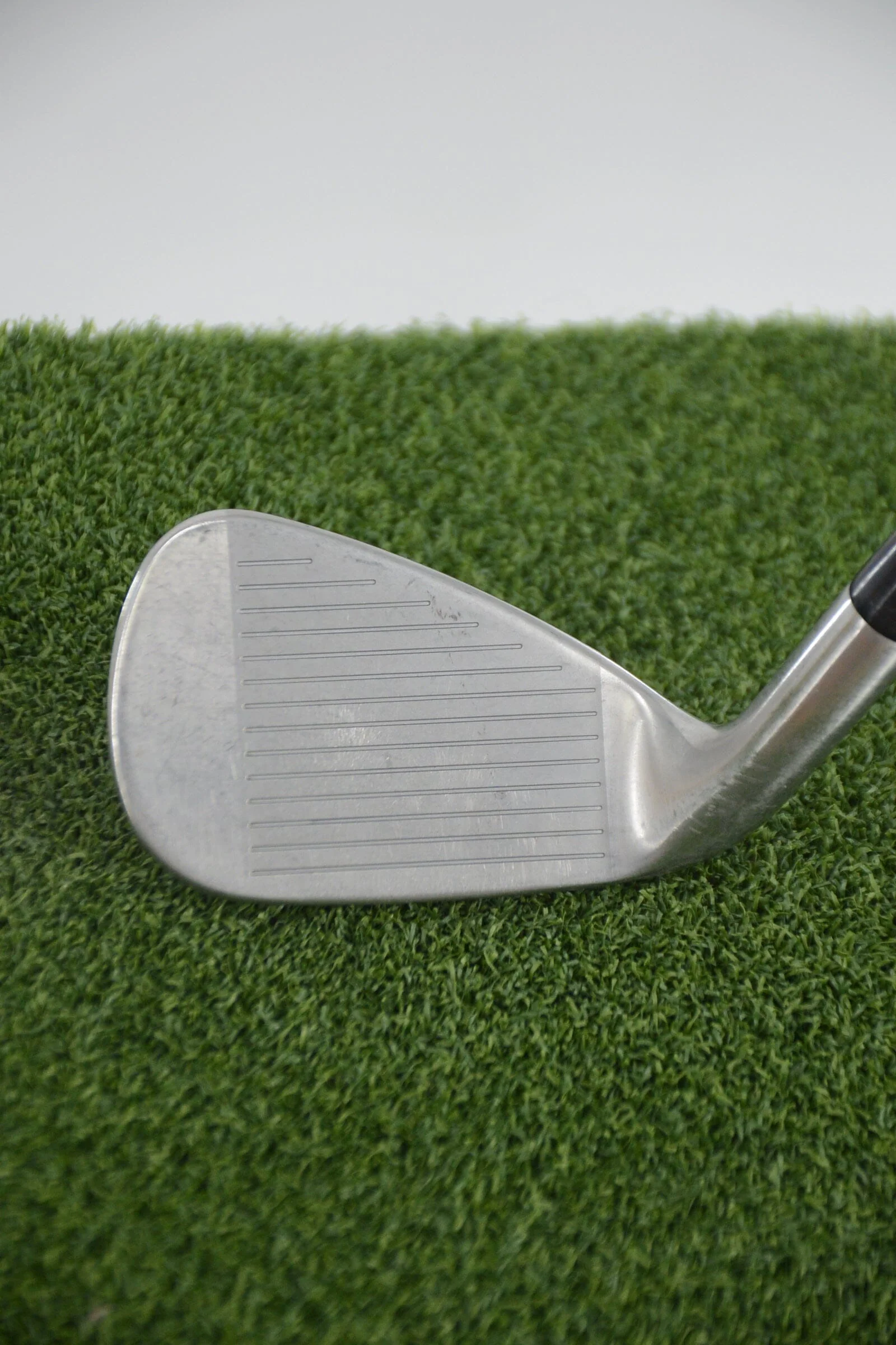 Titleist 716 AP1 AW R Flex 35.25" - Image 3