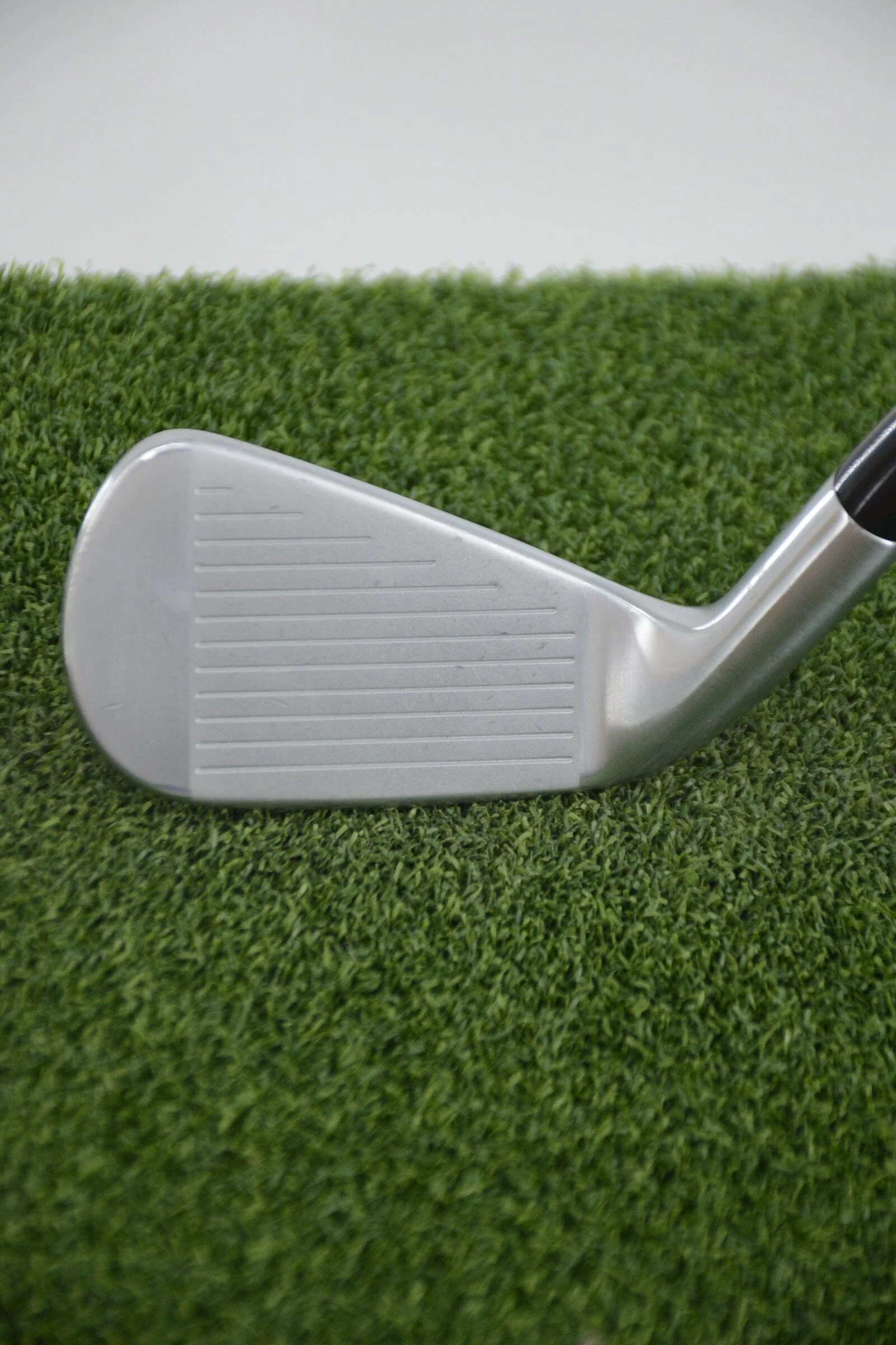 Titleist 712 CB Forged 6 Iron S Flex 37.5" - Image 3