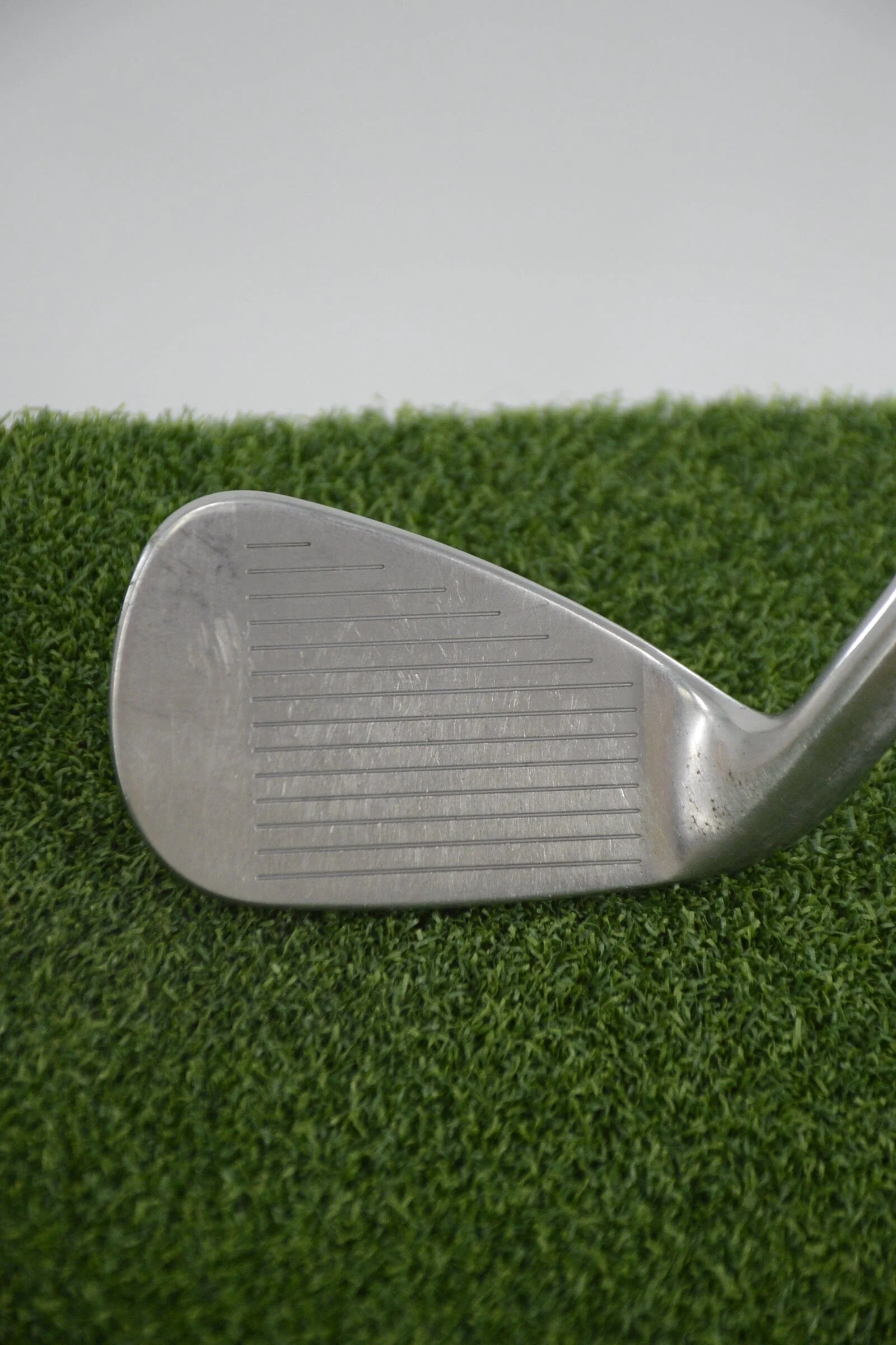 Titleist 716 AP1 9 Iron SR Flex 35.75" - Image 3