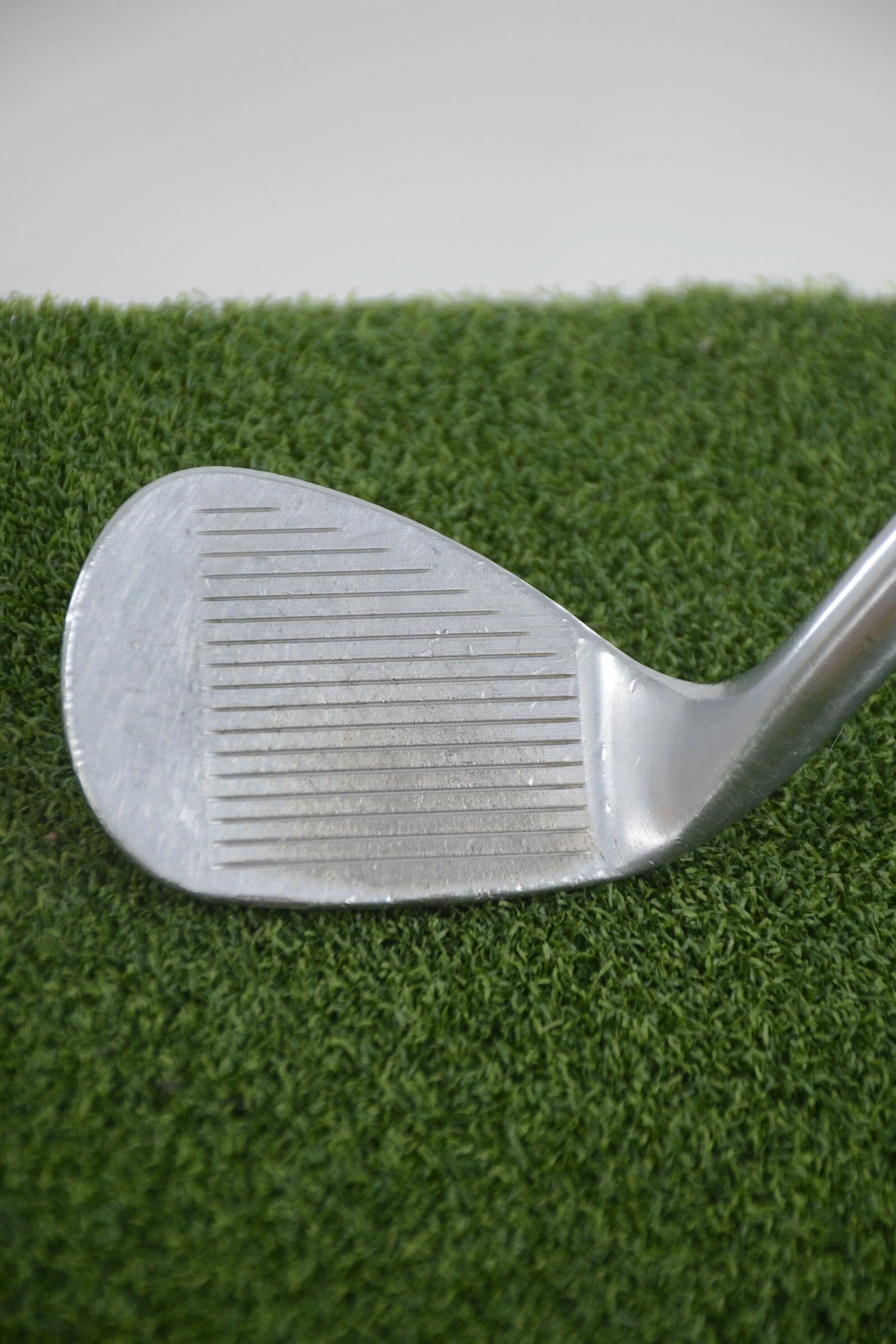 Titleist Vokey SM8 Tour Chrome 58 Degree Wedge Wedge Flex 35" - Image 3