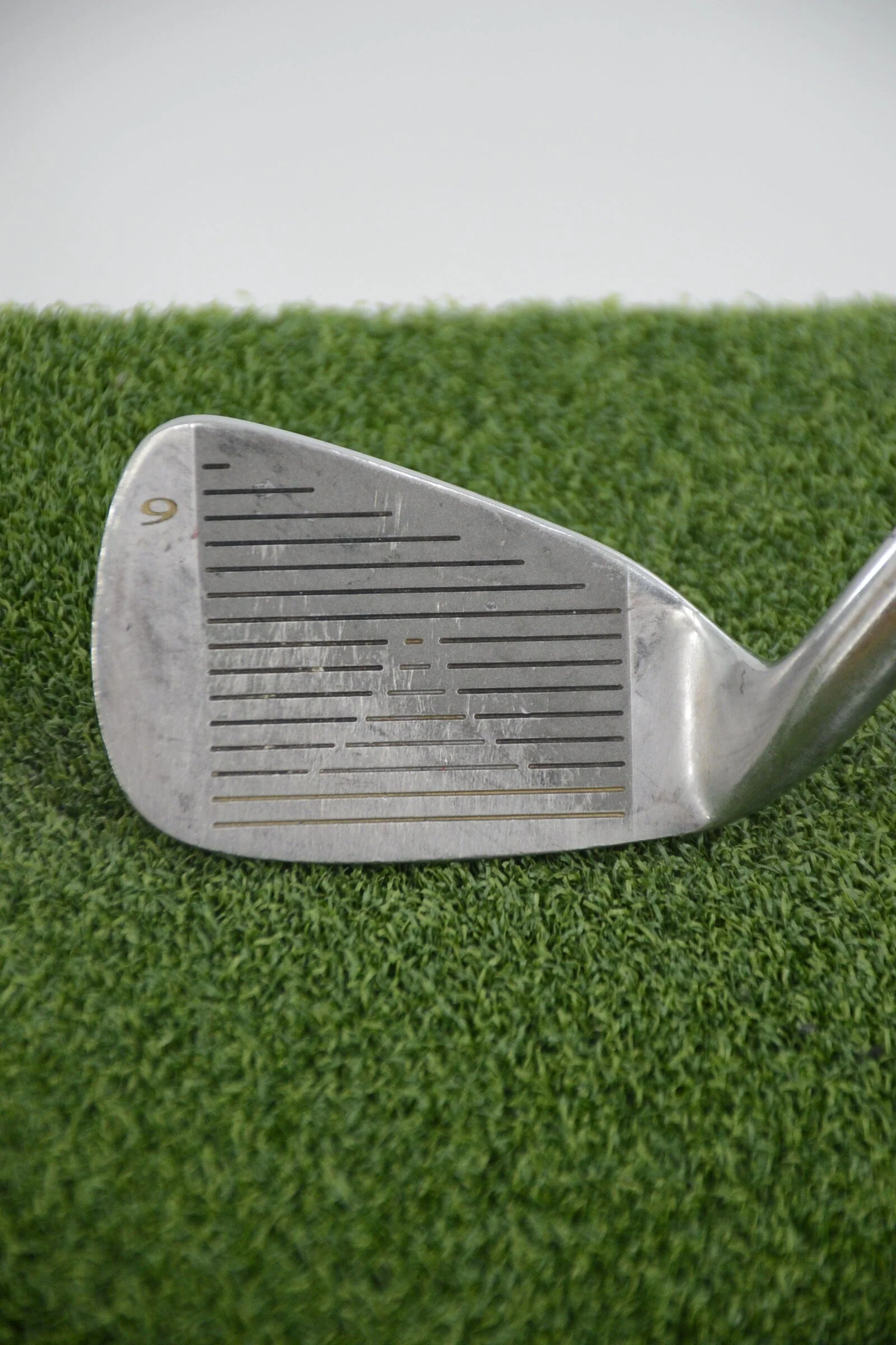 Wilson TG OS 9 Iron R Flex 35.75" - Image 3