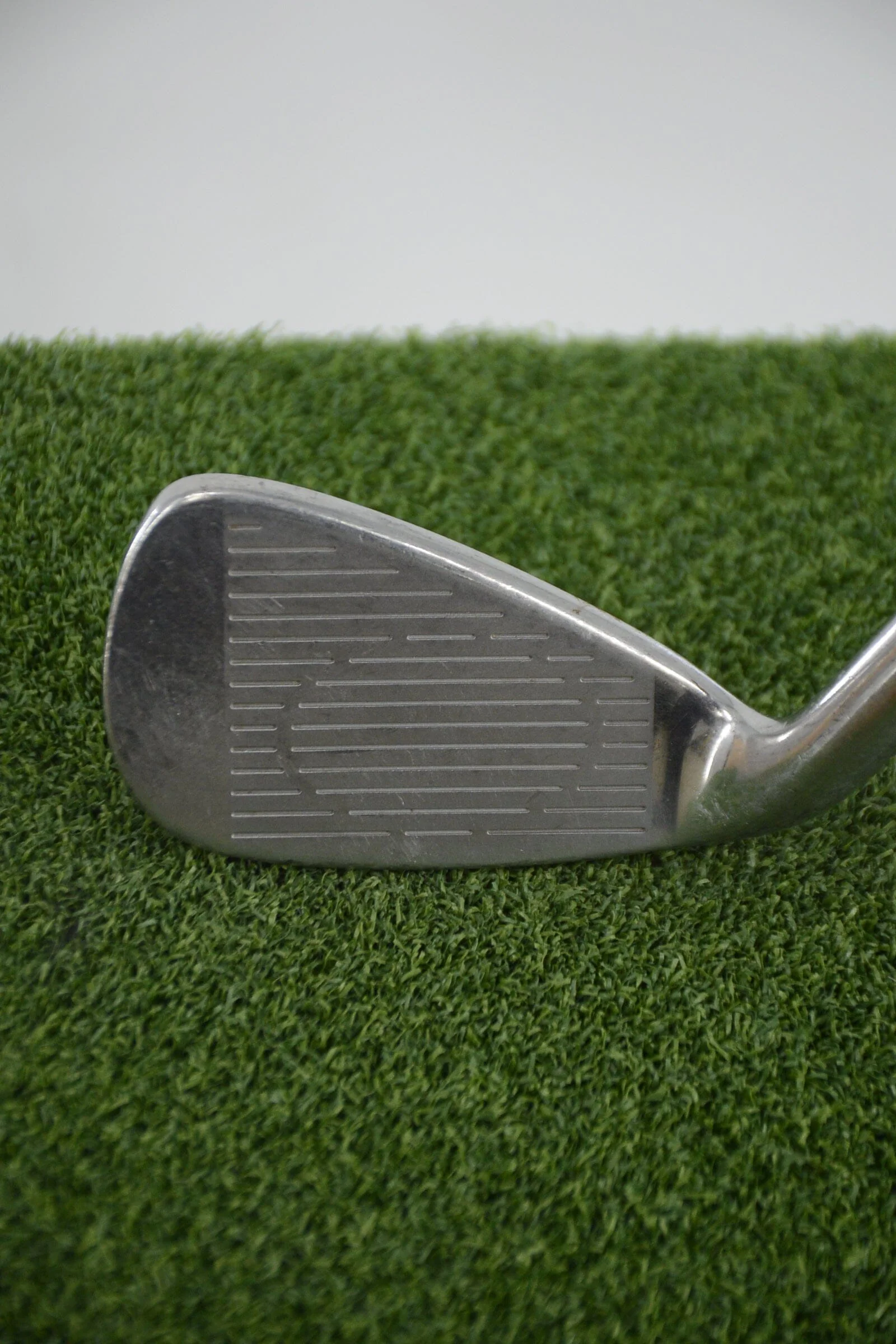 Women's Cobra SS-i 4 Iron W Flex 37.5" - Image 3